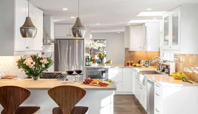 Chic Gem with Game Room, 5-Min Drive to Pearl St & CU
