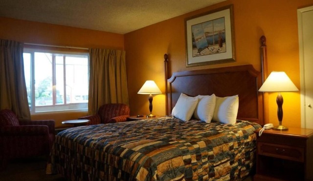 Classic Inn Red Bluff