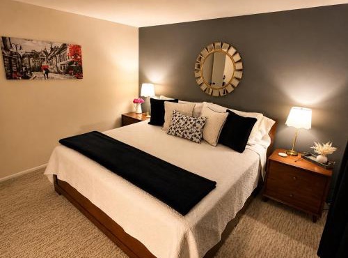Cozy Private Apartment in Columbia -King Bed