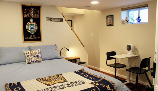 Cozy Private Suite in Eastport, Near USNA