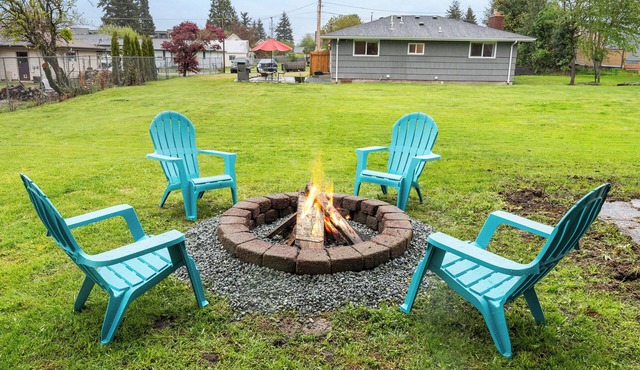 Cute & Comfy 2-bedroom House in Charming Sedro-Woolley