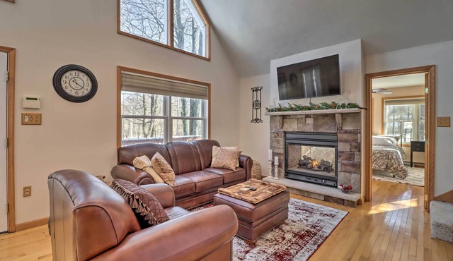 Deck, Pool, Trails Access: Pocono Family Home!