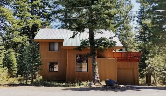 Family-Friendly, Pet-Friendly, Tree-Surrounded Tahoe City Vacation Home