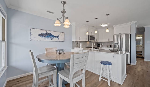 Finally Here: a 2 Bedroom Poolside Retreat with Beach & Soundside Sunsets