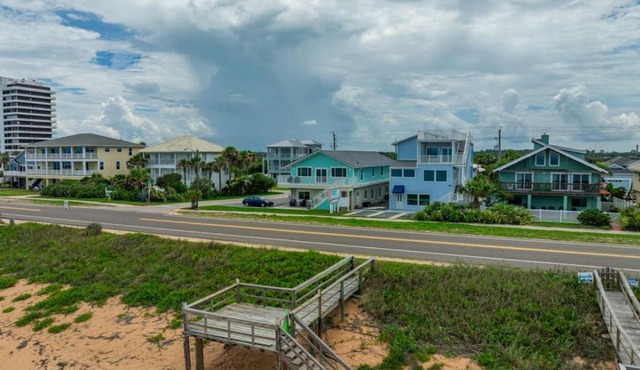 Flagler Beach! 1-BR Condo with Ocean Views, King Bed & Outdoor Shower