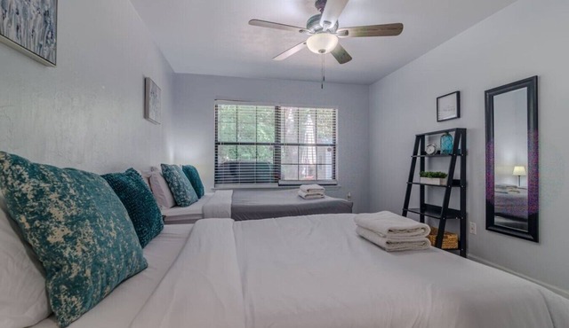 Gainesville Cozy Pet friendly Near UF & Downtown