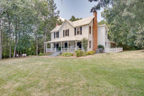 Historic & Charming Pittsboro Home w/Fireplaces