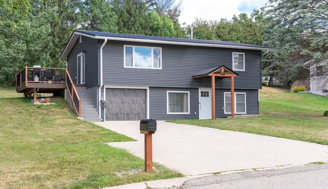 House near Trout Run Trail w/EV charger