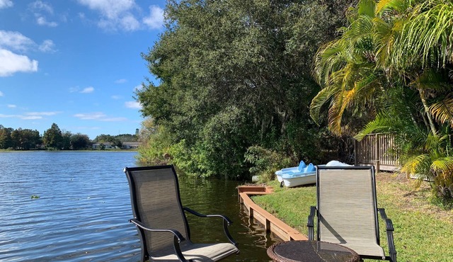 Lakeside retreat