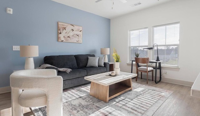 Landing | Incredible 2BD, Game Room, Yoga Studio