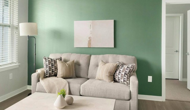 Landing | Modern 2BD, Gym
