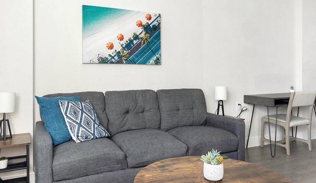 Landing | Stunning 1BD, Yoga Studio, Clubhouse