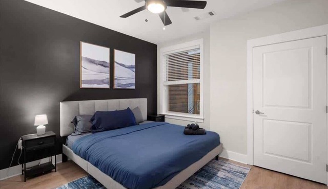 Luxe King 2BR in Waverly Charlotte!