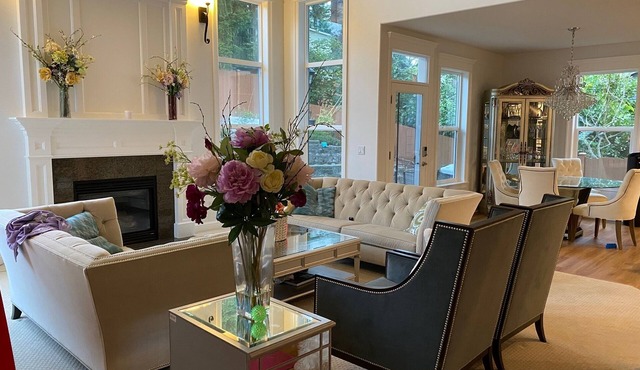 Luxurious spacious centrally located Bellevue home