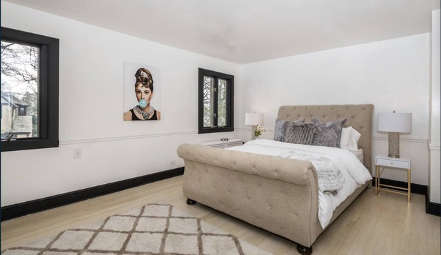 Mediterranean Villa nested on the hills of Wykagyl