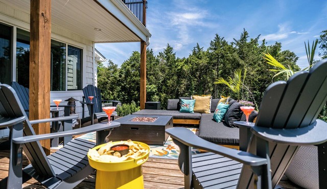 Mountain-View Retreat w/Hot Tub/Front Royal