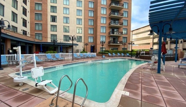 National Harbor | Pool & DC Access | 2BR Deluxe
