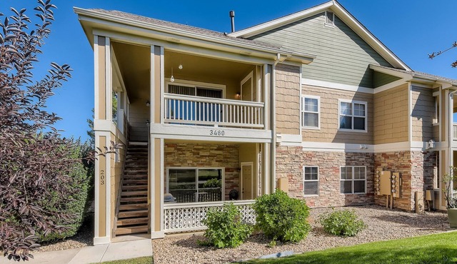 New Listing! Broadlands Condo | Pool | Hot Tub | Mountain Views