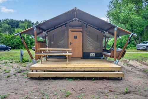 New River Safari Tent Getaway
