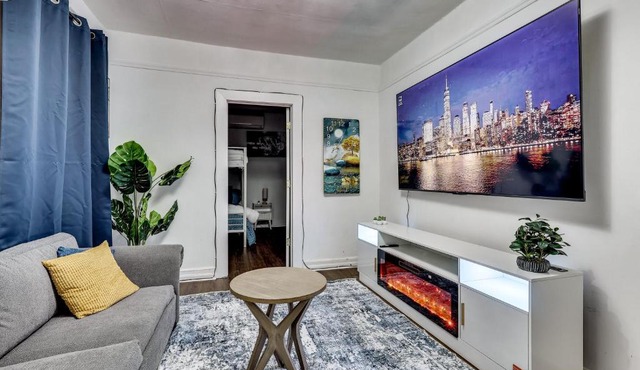 Premier Lodi 3BR 1st Floor Near NYC, MetLife & American Dream