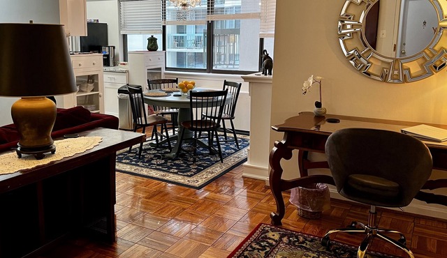 Quiet, Bright, Newly Renovated One Bedroom Apt. In Foggy Bottom