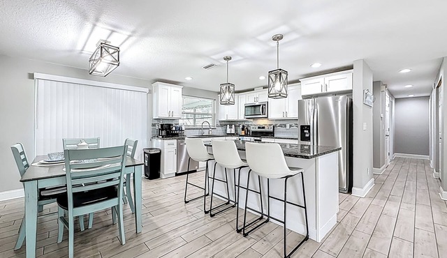 Spacious home central to Downtown St. Pete and the Beach
