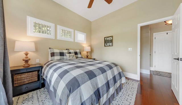 Spacious 5-bedroom house in gorgeous Bailey Creek