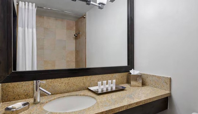 Studio, Aspen, Pool, Hot tub, Ski-in/out Sleeps 4