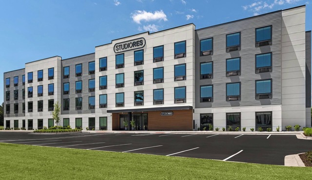 StudioRes by Marriott Leland