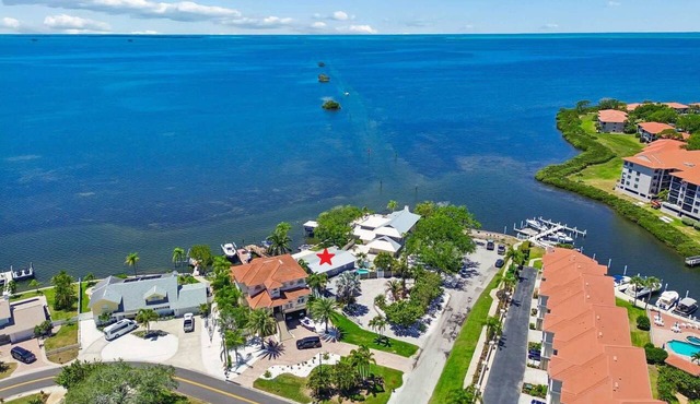 Sunset Waterfront Paradise | Kayaks, Dock, + Views