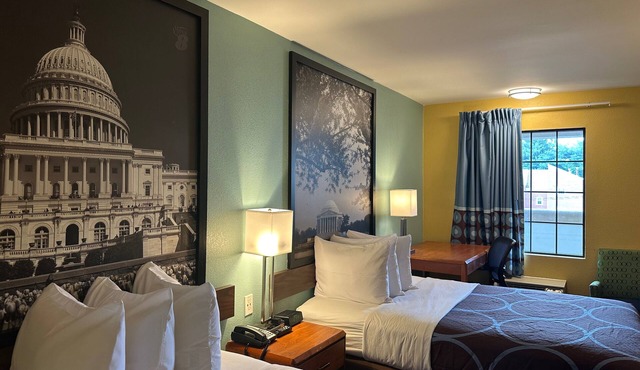 Super 8 by Wyndham Alexandria/Washington D.C. Area