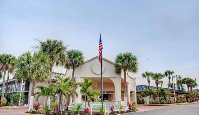 Super 8 by Wyndham St. Petersburg