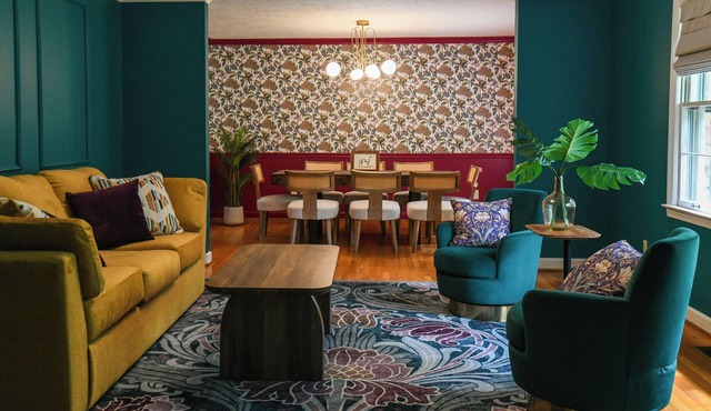 The Velvet Pine Designer Retreat Walk to Downtown Sleeps 8 Near Pinehurst Golf
