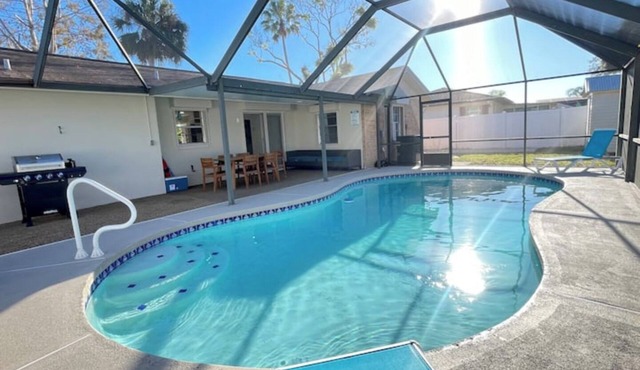 This is THE ONE! 3Br 2Ba+Pool, 10 Min to anywhere!