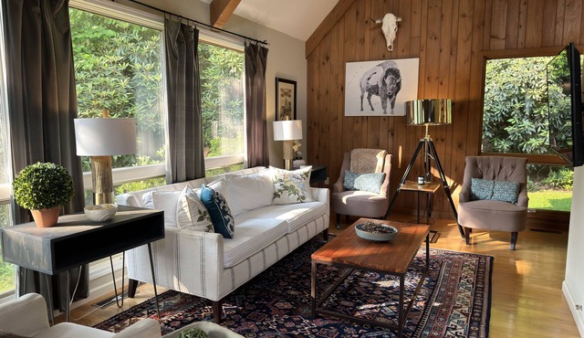 Twin Ponds: Intown Highlands Home-Close to Waterfalls and Hiking, 5 min to OEI