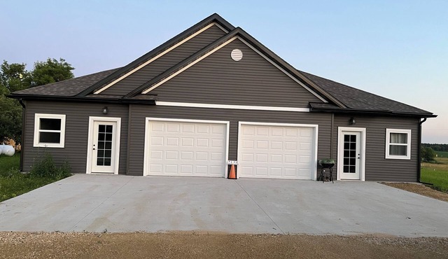 Unit 2- quiet duplex in the country