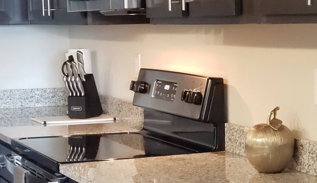 💎Upscale 2bed/2bth East Orlando, Town center. Pet friendly