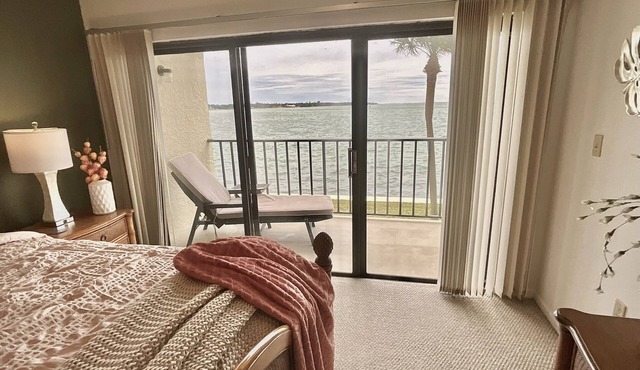 Waterfront 2B-2B St. Petersburg FL, views of the Skyway Bridge and Tampa Bay