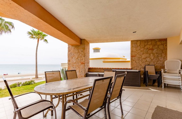 180 m² Condo ∙ 3 bedrooms ∙ 8 guests