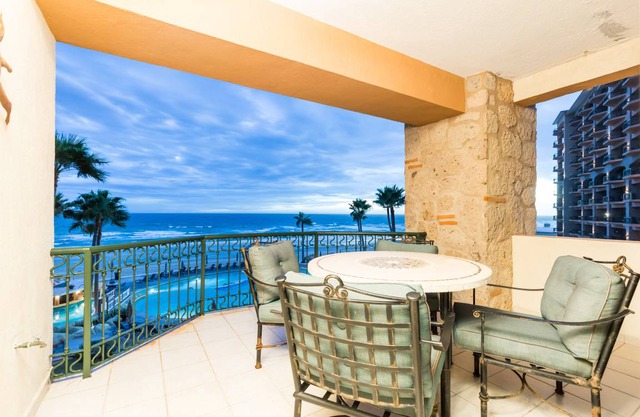 81 m² Condo ∙ 1 bedroom ∙ 4 guests