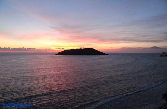 Departamento zona dorada