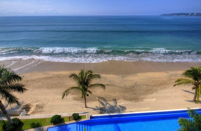 Gorgeous Oceanfront Luxury Condo in the Heart of Bucerias!