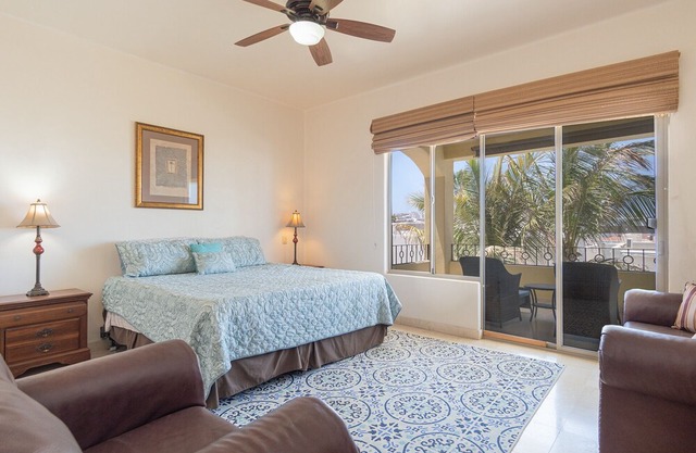 Marina Real 4 Bedroom home and private pool!!