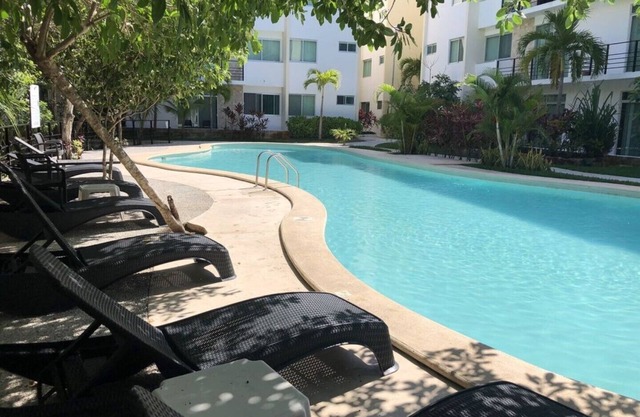 PLAYA SUITES I POOL VIEW