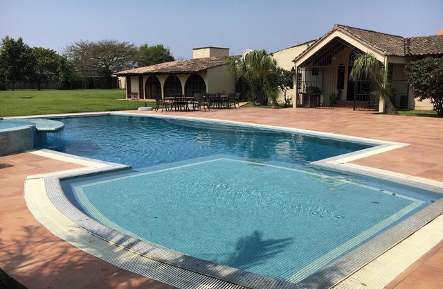 Strategically located in central Veracruz, close to everything. Here you rest.