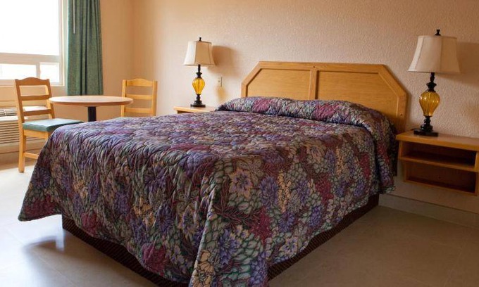 San Quintin Hotel | 45 m² Hotel ∙ 127 guests