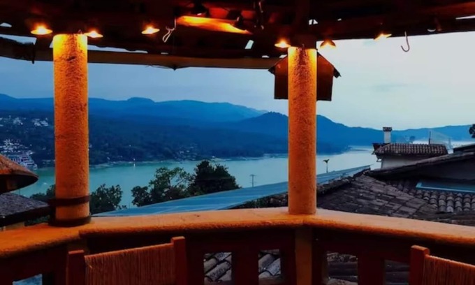 Monte Alto House | Best Price Suite w/bathroom, terrace, peaceful and private