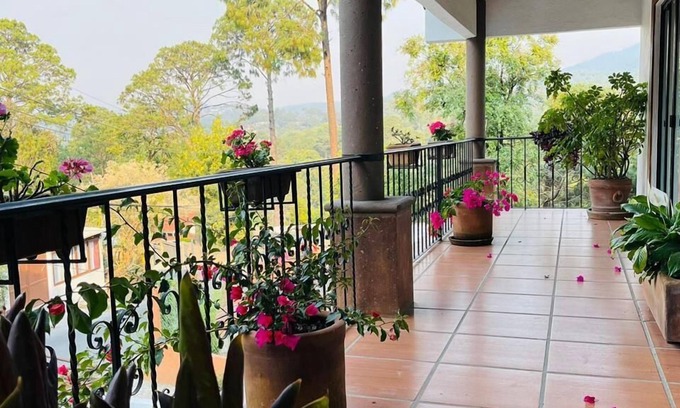 Valle de Bravo Apartment | Betos Departamentos