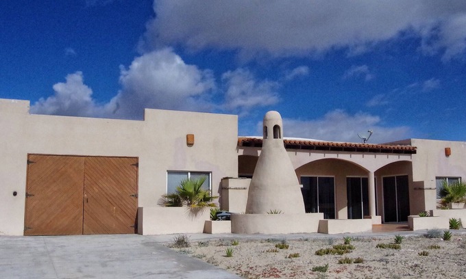Puerto Penasco House | Casa Azalea -Brand New- Modern Beachfront Home Playa Encanto