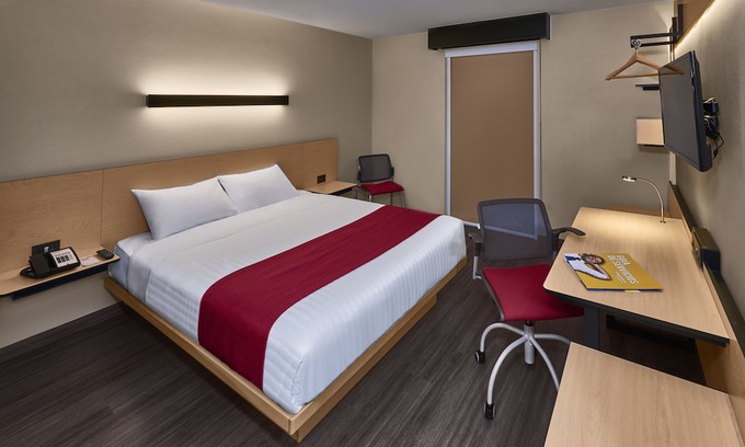 Saltillo Hotel | City Express Saltillo Norte